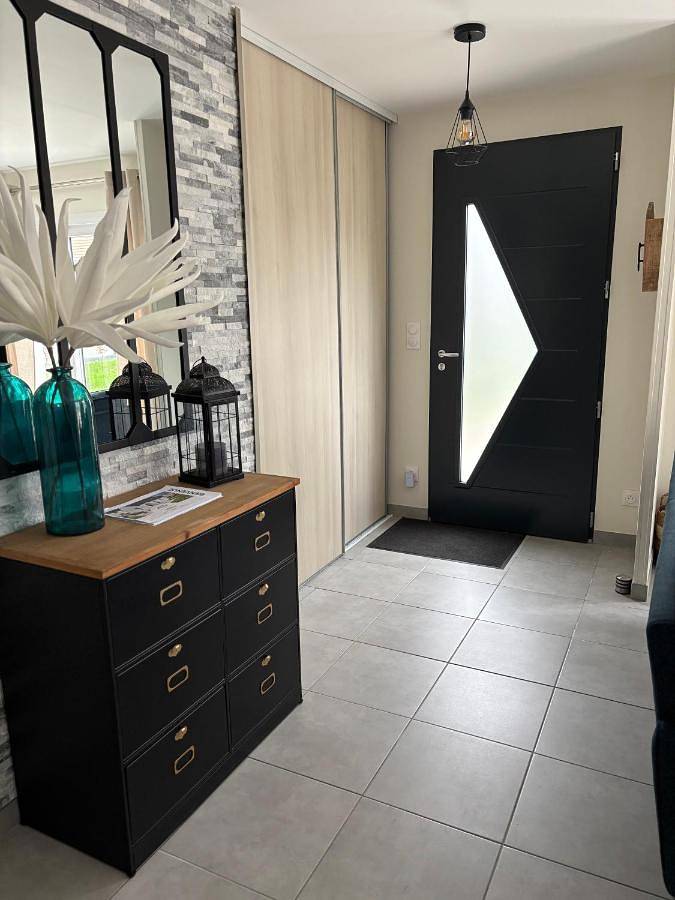 Location de vacances pour 6 personnes, avec jardin et terrasse à Tilly-sur-Seulles - 2