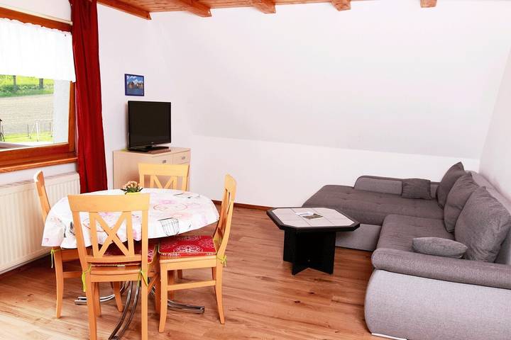 Ferienwohnung für 4 Personen, mit Garten