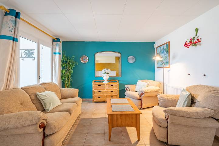 Chalet para 8 personas, con jardín y balcón en Alt Empordà - 4