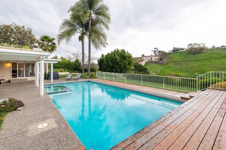 Casa de vacaciones para 10 personas, con jardín y piscina - 1