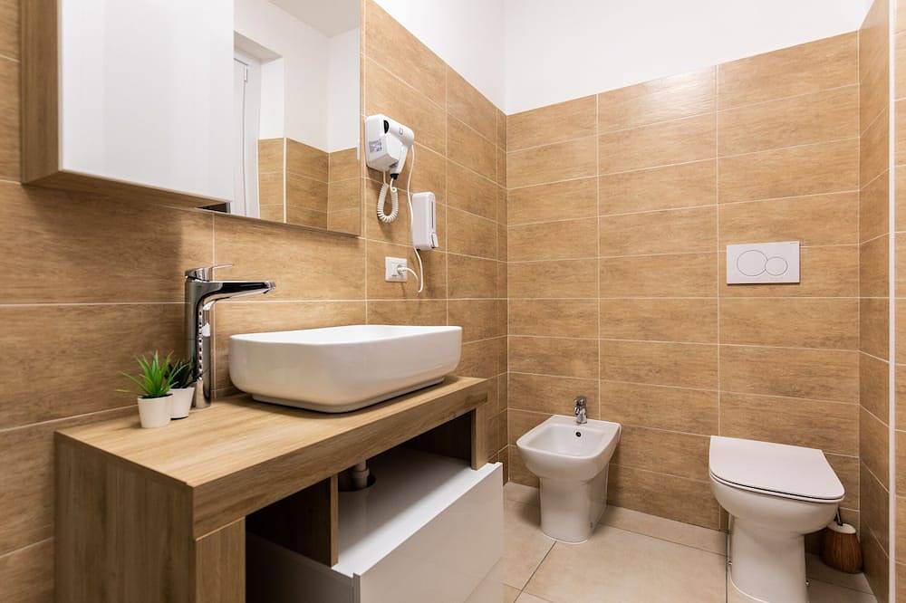 Apartamento entero, New White Flat - Near Rho Fiera and Train Station in Ρ, Provincia de Milan