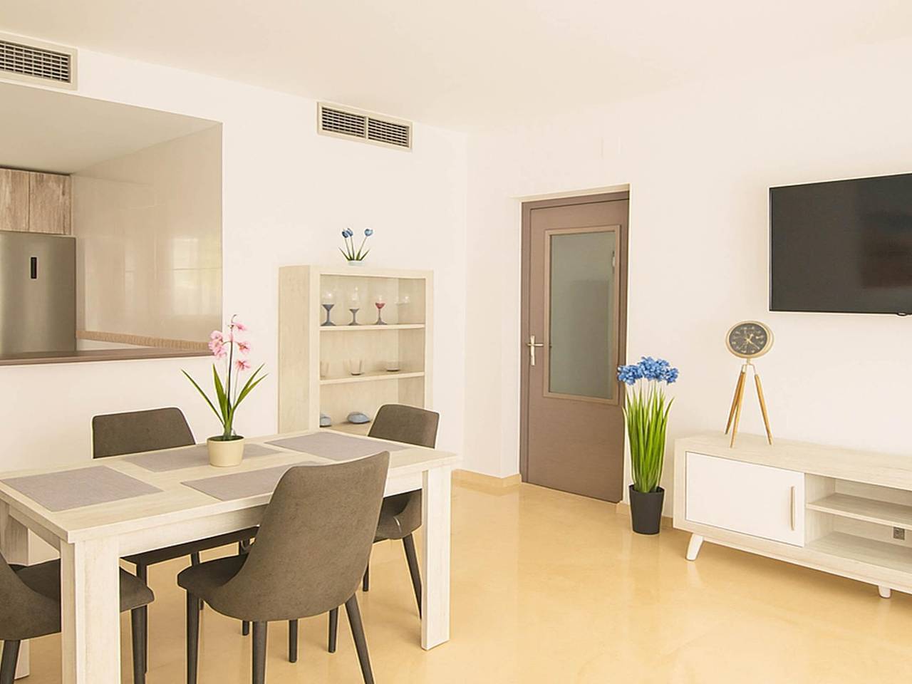 Bungalow Sergio-Junto a la playa in Saladillo Benamara, Estepona