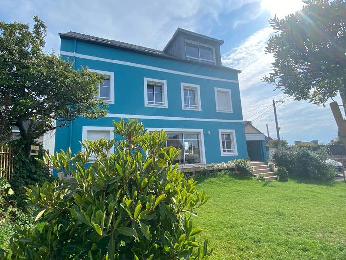 Villa pour 13 personnes, avec jardin - 1