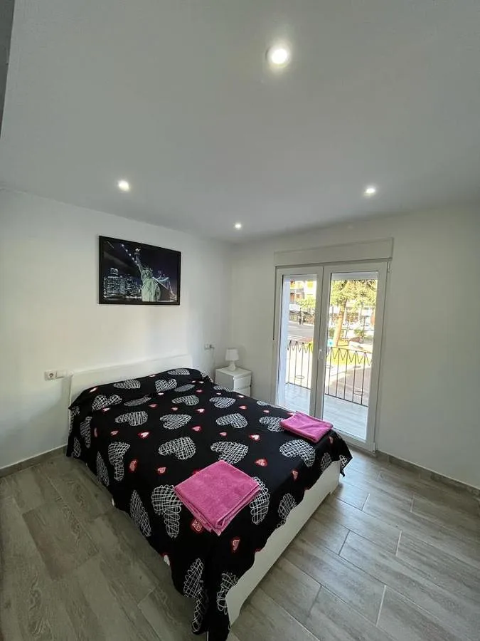 Holiday apartment for 6 people, with balcony and view - 1