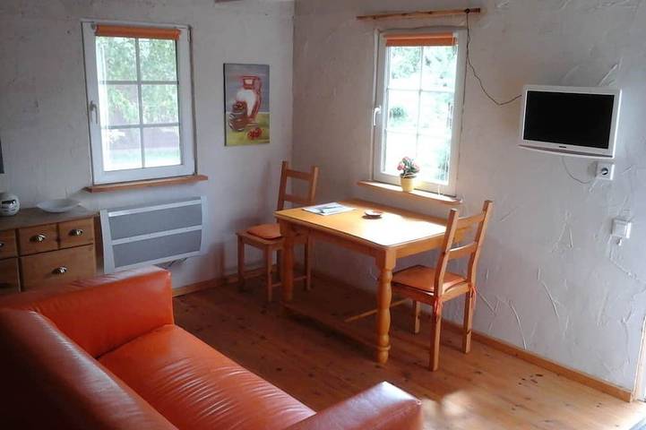 Ferienhaus für 2 Personen, mit Terrasse und Sauna sowie Garten, mit Haustier in Niederlausitz - 4