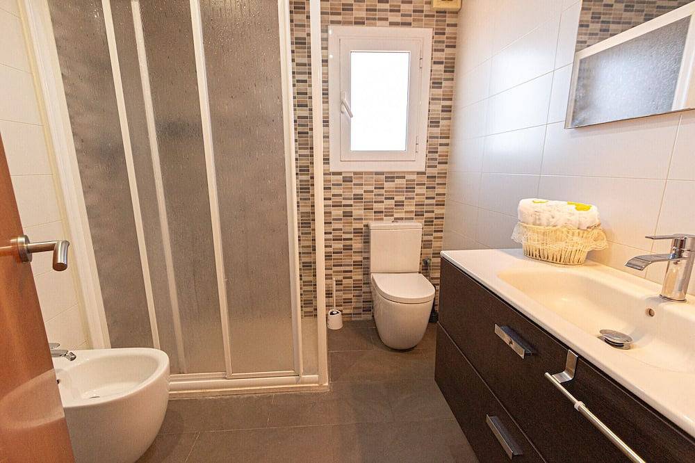 Hermosa villa a tan solo 25 km de la playa de Lloret de Mar in Sils, Provincia de Gerona