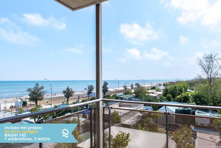 Ganze Wohnung, Se001 - Senigallia, one bedroom apartment on the sea with beach included in Senigallia, Senigallia (Gemeinde)