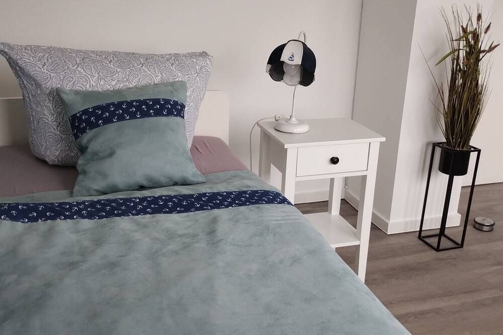 Haus Meerzeit am Bodden zw. Darß/Rügen mit Kamin & Sauna in Altenpleen, Stralsund Umland