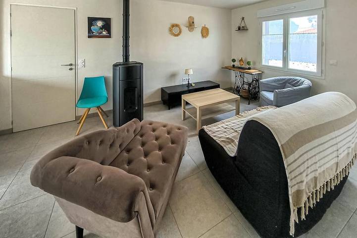 Location de vacances pour 6 personnes à La Jonchère