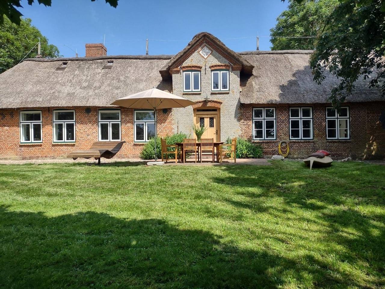 Eulenhof1843 in Poppenbüll, Eiderstedt