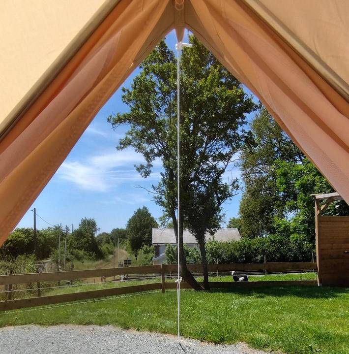 Tente pour 2 personnes, avec Terrasse ainsi que Jardin et Vue