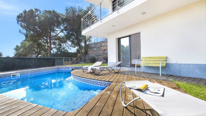 Finca für 8 Personen, mit Terrasse und Garten in Lloret de Mar