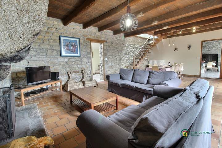 Gîte pour 8 personnes, avec Terrasse et Jardin