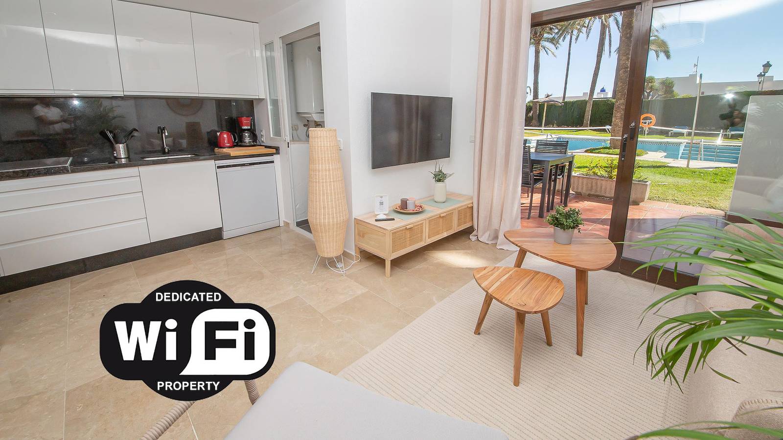 Entire apartment, Marina Real 504 in Playa Gaviotas, Manilva