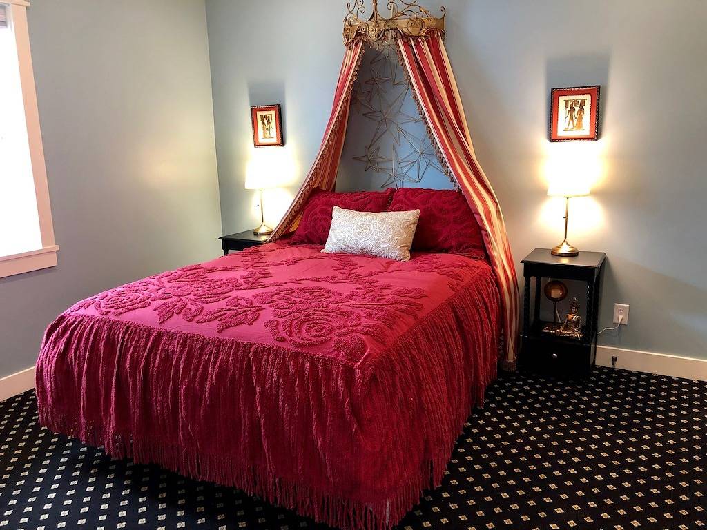 Luxusunterkünfte im 1920er Bungalow in der Innenstadt von Provo in Provo, Utah Lake