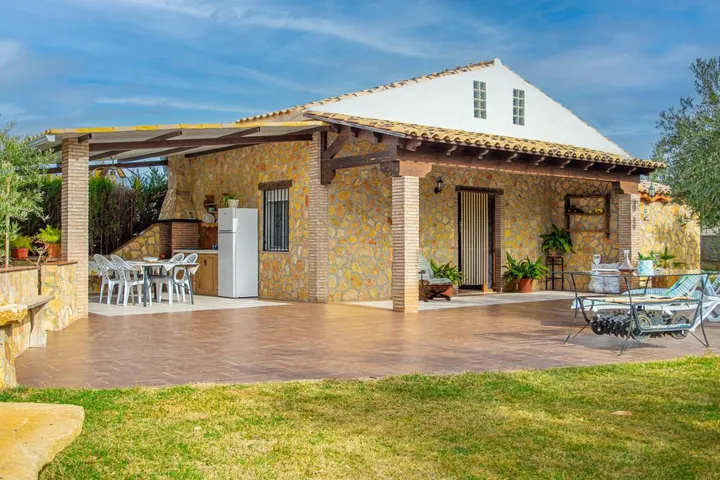 Casa de vacaciones para 4 personas, con vistas y jardín - 1