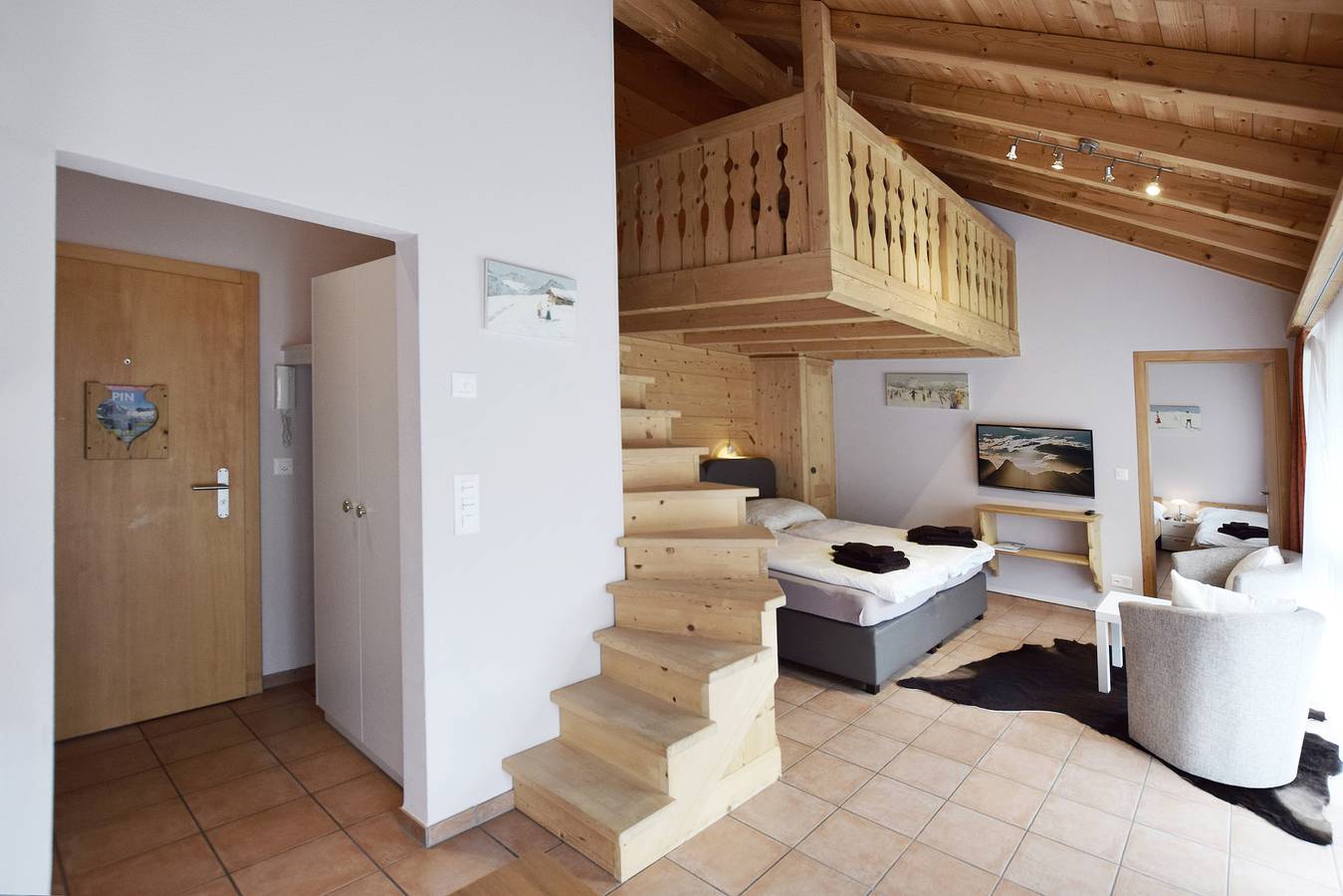 Apartamento entero, Apartamento "Alpin 3" con terraza y Wi-Fi in Klosters-Serneus, Davos Prättigau