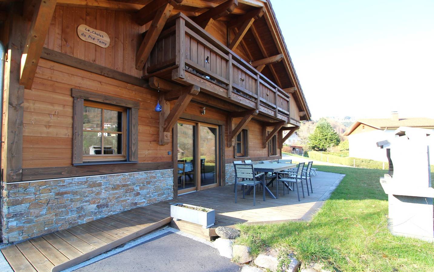Chalet du Pré Temy avec sauna et jeux extérieur in Cornimont, Parc naturel régional des Ballons des Vosges
