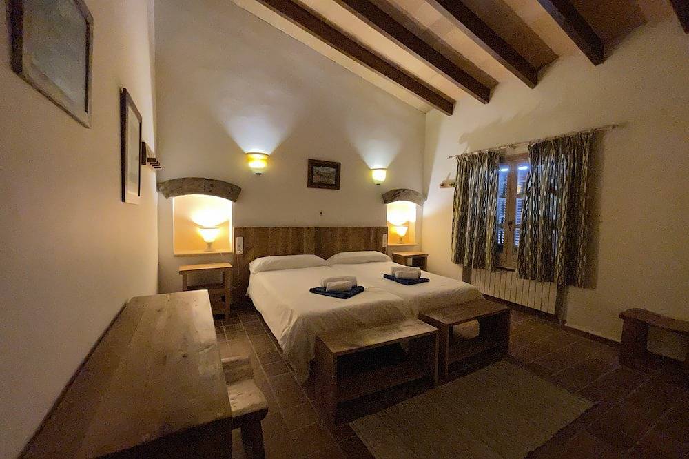 Sa Caseta - Maison de campagne avec piscine, tennis, jacuzzi et vue sur la Tramuntana in Campanet, Majorque l'intérieur des terres
