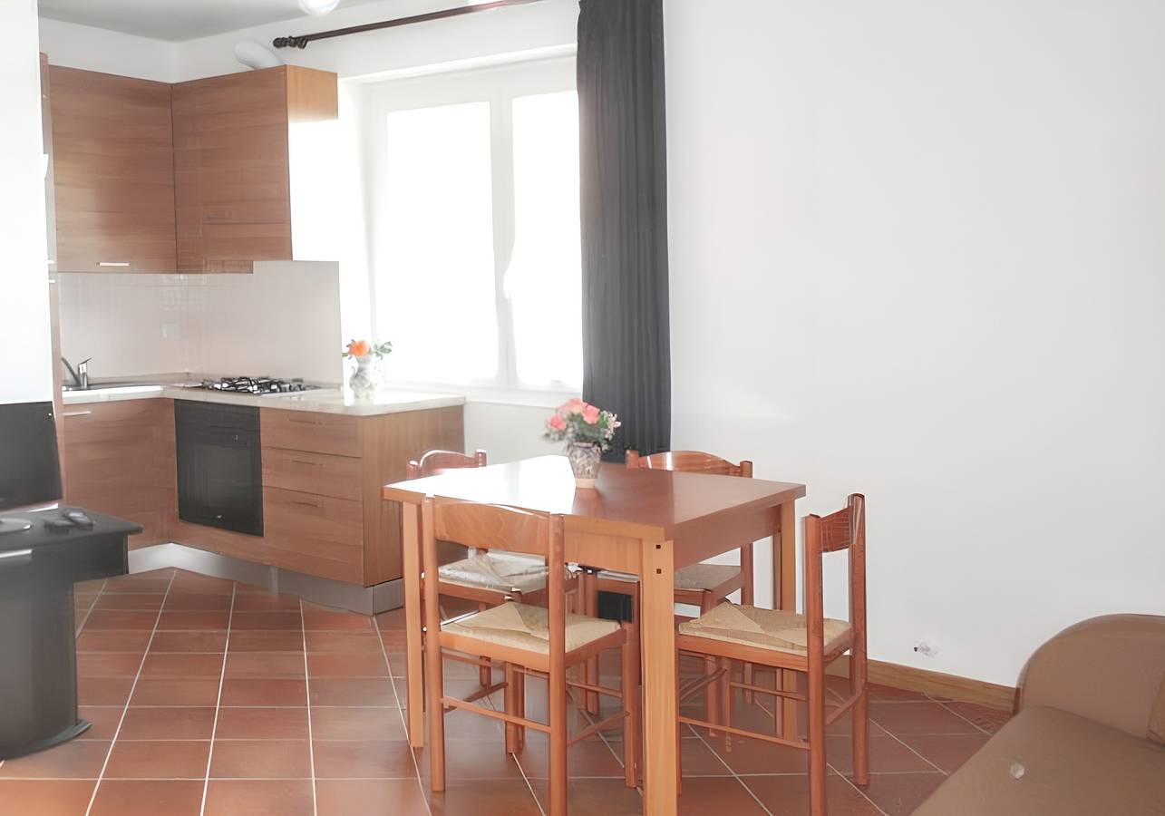 Ganze Wohnung, Gemütliche Wohnung in Livo 70 m² mit Bergblick Terrasse in Livo, Comer See