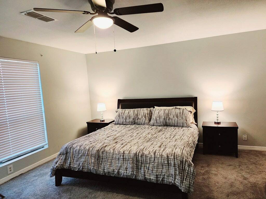 Newly remodeled 4 Bedroom 3 full bath in Denton, Denton County