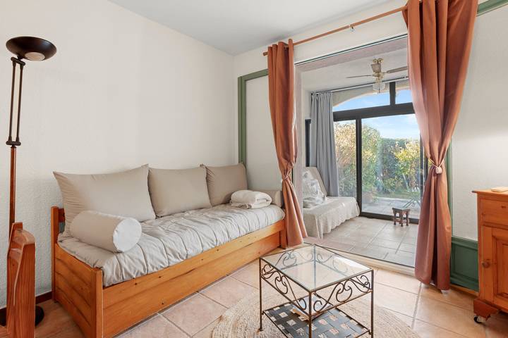 Ferienwohnung für 4 Personen, mit Garten und Kinderpool in Le Lavandou