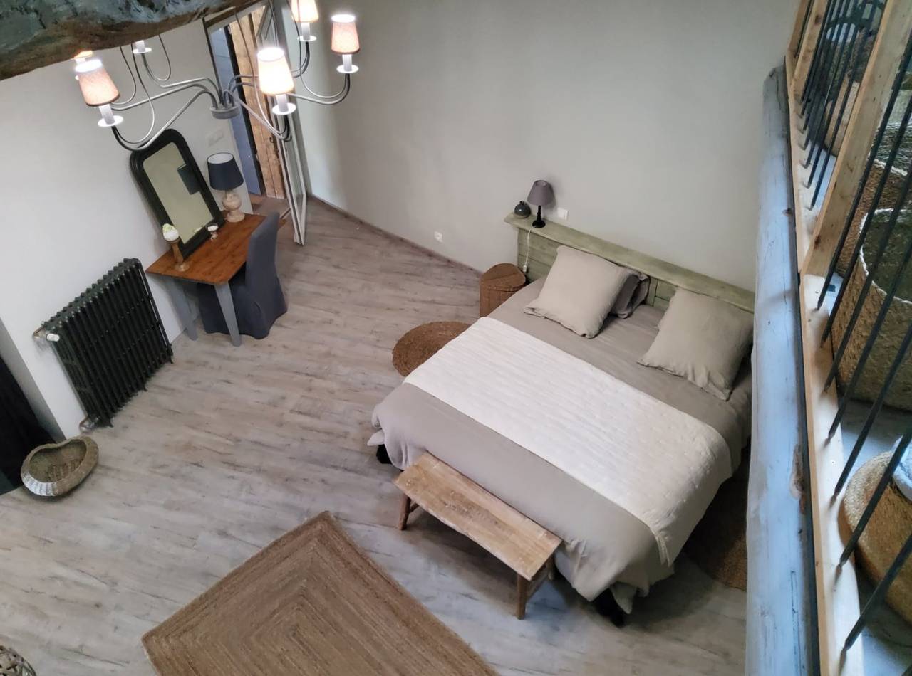 Chambres d'hôtes Chez Marchio - L’ Alcôve in Crottet, Région de Bourg-en-Bresse