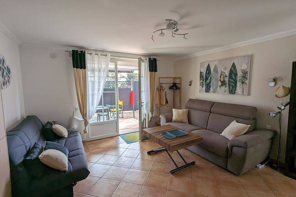 Ganze Wohnung, Bord de Mer Avec Jardin, Studio Côte D'azur in La Capte, Hyeres