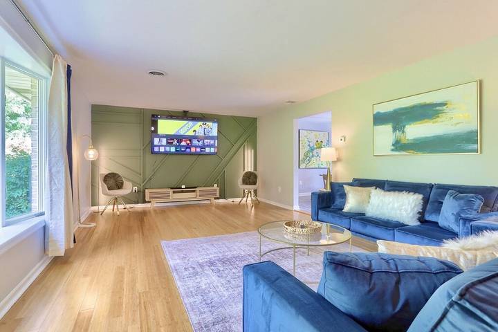 Vacation house for 12 people, with hot tub and yard in Pennsylvania