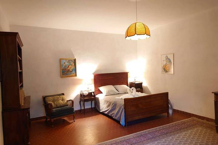 Château pour 15 personnes, avec jardin en Provence-Alpes-Côte d'Azur - 4