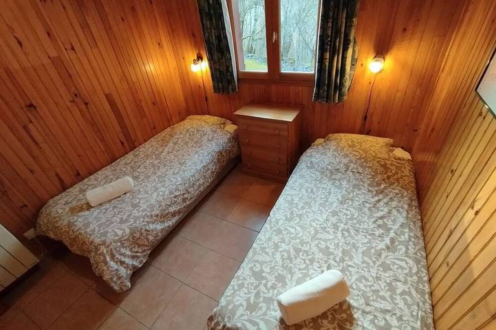 Gîte pour 6 personnes, avec jardin à Lachapelle-Auzac - 3