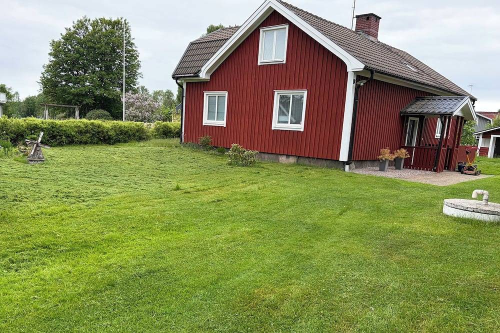 Geräumiges Schwedenhaus in Seenähe und naturschöner Umgebung in Unnaryd, Hylte