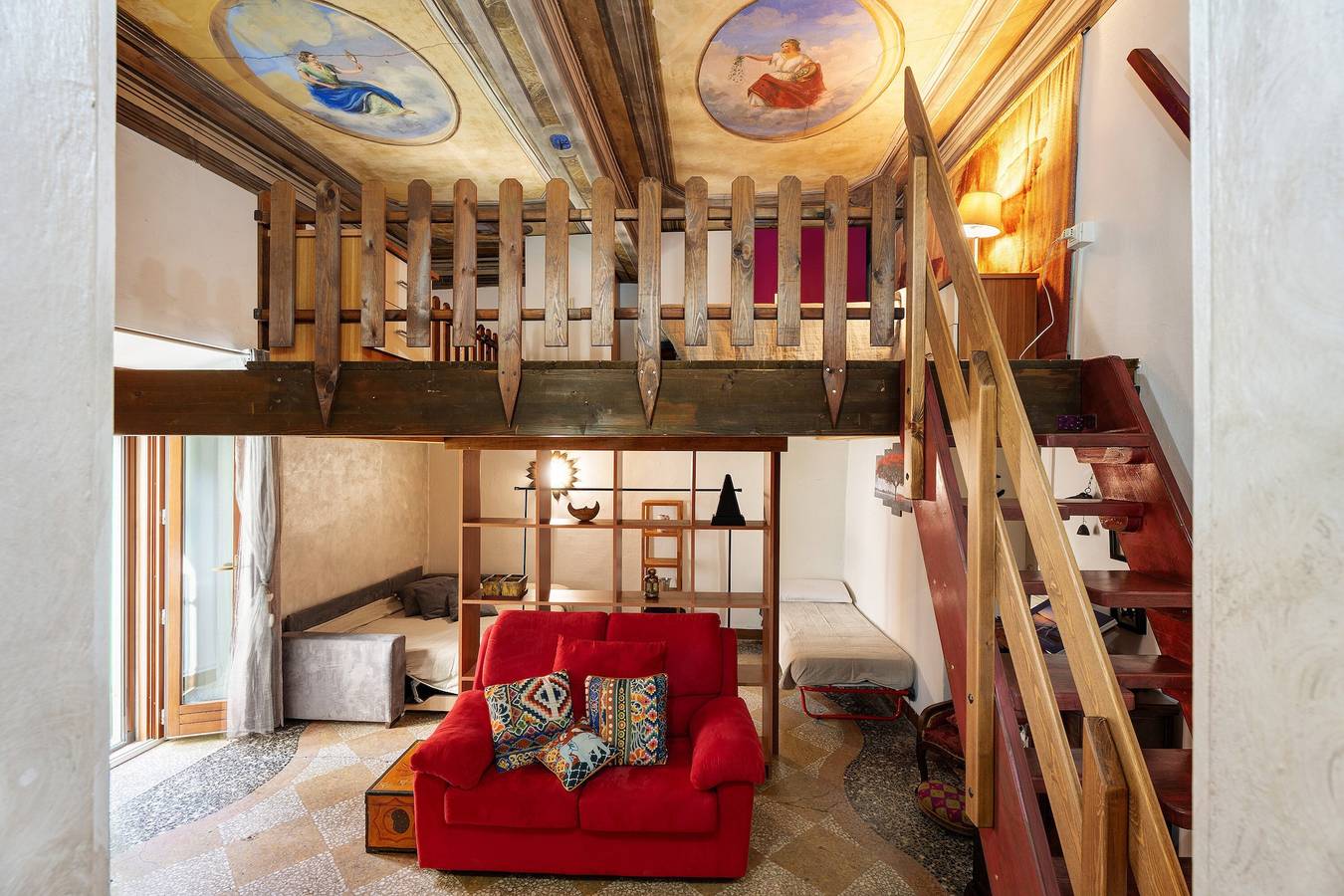 Ganze Wohnung, Ferienwohnung 'Antro Di Circe - Orta Centro' mit privater Terrasse, privatem Garten und Wlan in Orta San Giulio, Ortasee