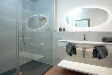 Holiday Home for 2 People in Perranporth, Cornwall, Photo 4