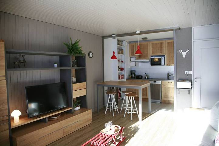Gîte pour 4 personnes, avec jardin et terrasse dans Office De Tourisme De Tignes Le Lac
