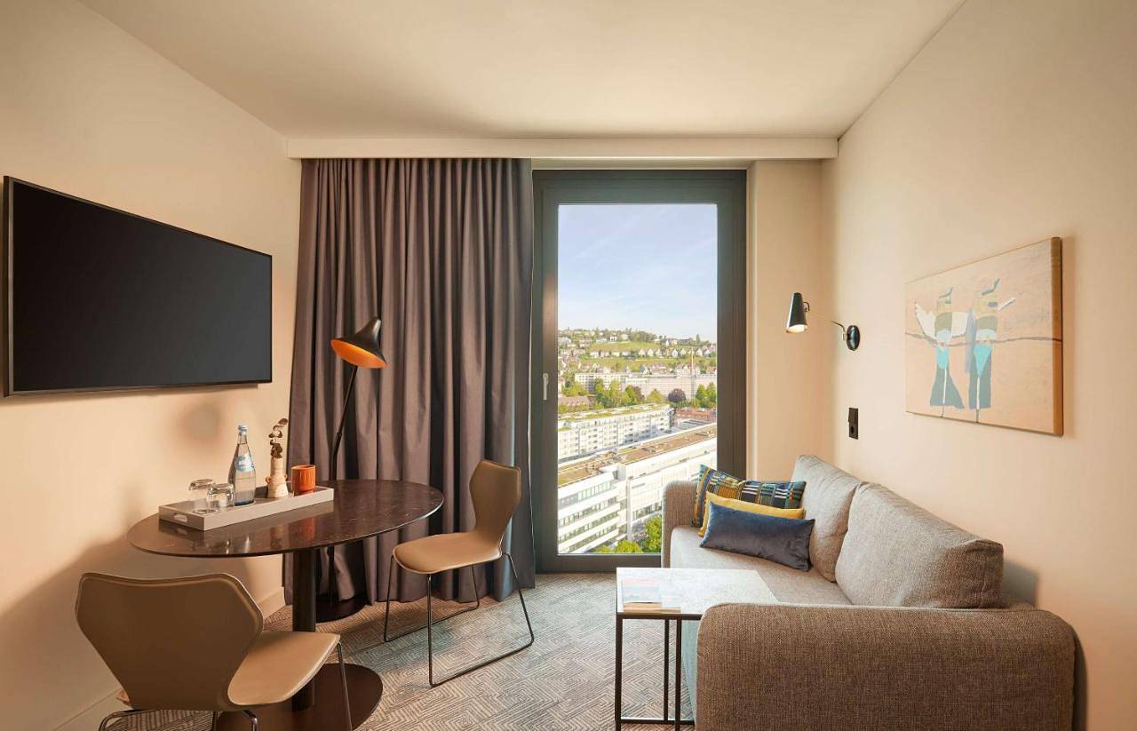Adina Apartment Hotel Stuttgart in Stuttgart-Mitte, Stuttgart
