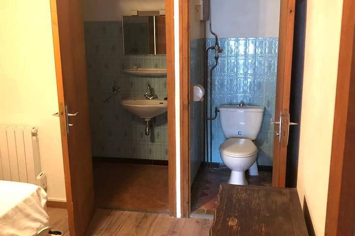 Gîte pour 6 personnes, avec jardin et balcon à Saint-Colomban-des-Villards - 3