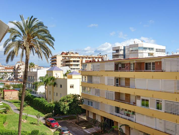 Entire apartment, Eurosol in La Carihuela, Torremolinos
