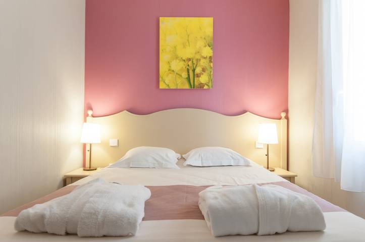 Gîte pour 6 personnes, avec piscine et bassin pour enfant, animaux acceptés dans Port de Cannes Marina - 3