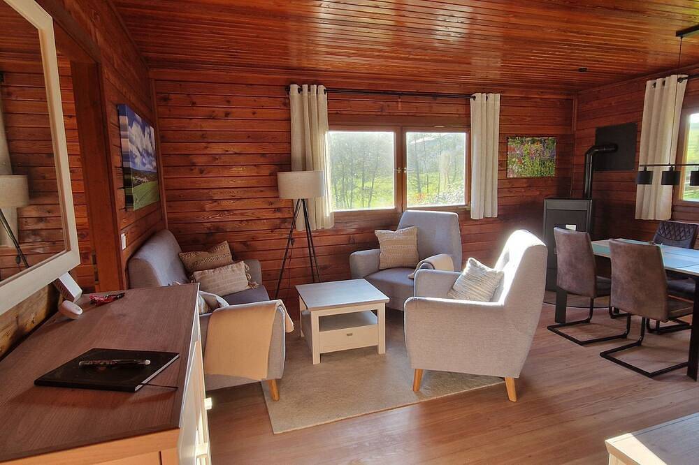 Log cabin on the edge of the forest in Erbach im Odenwald, Odenwaldkreis
