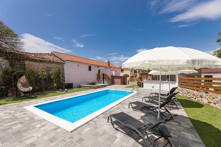 Ferienhaus für 5 Personen, mit Pool und Garten, mit Haustier auf Krk - 4