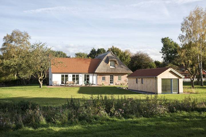 Ferienhaus für 6 Personen, mit Ausblick und Garten sowie Sauna