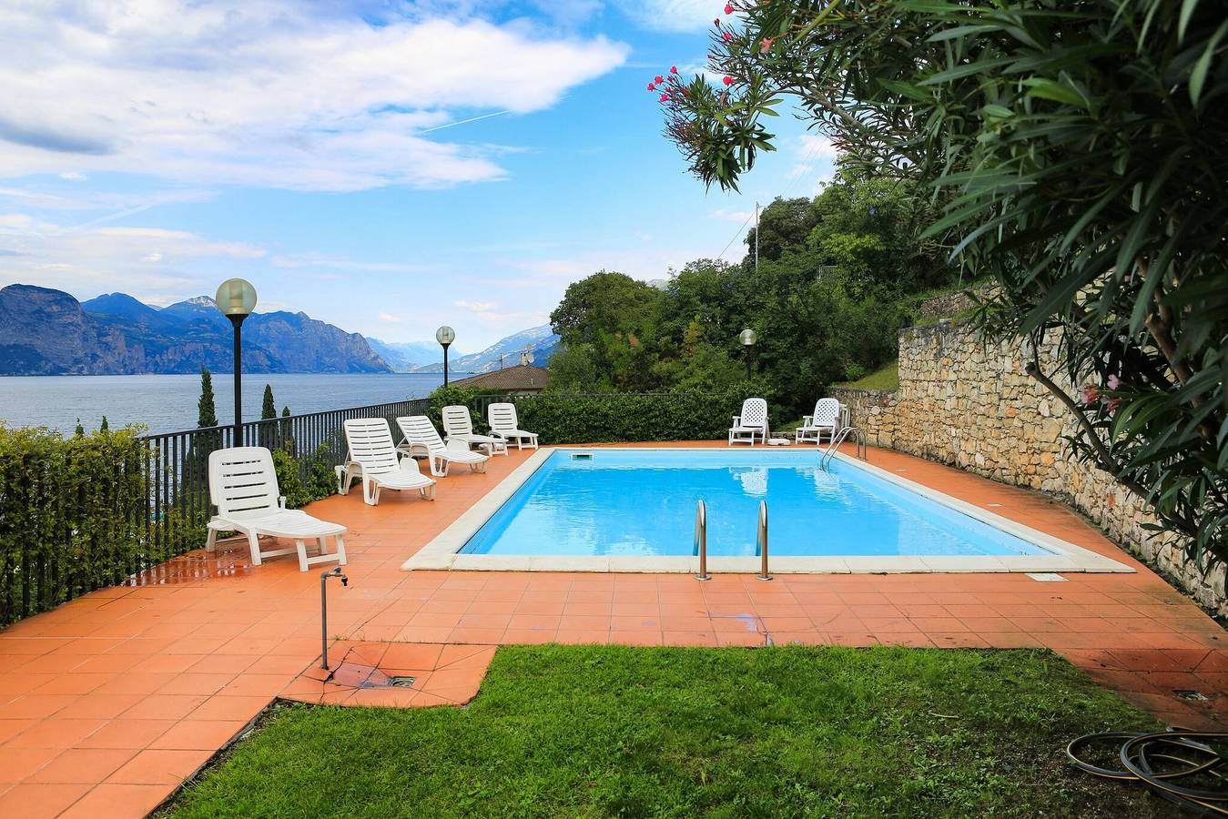Location De Vacances pour 4 Personnes dans Brenzone, Montagnes autour du lac de Garde