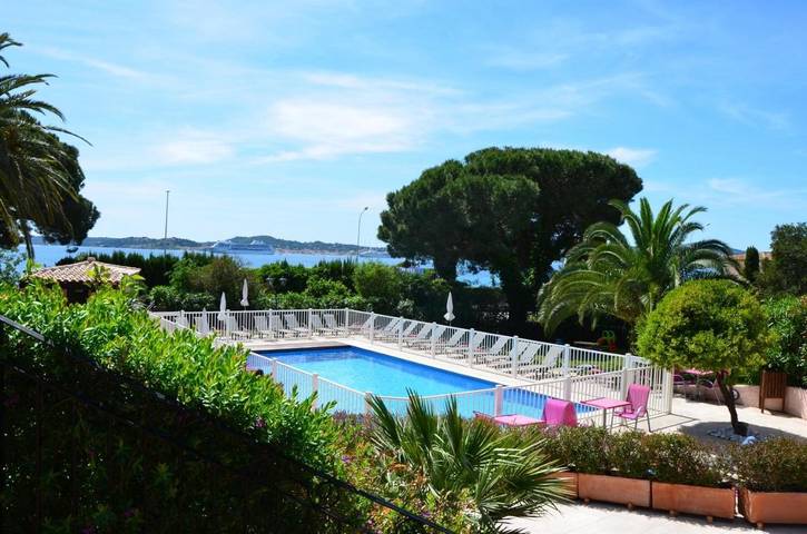 Hôtel pour 2 personnes, avec piscine et jardin