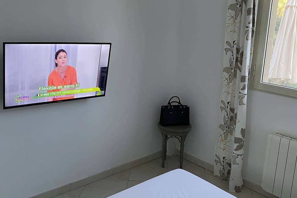 Villa Espérance dans un écrin de verdure à 10mn en voiture des plages in Ajaccio, Région d'Ajaccio