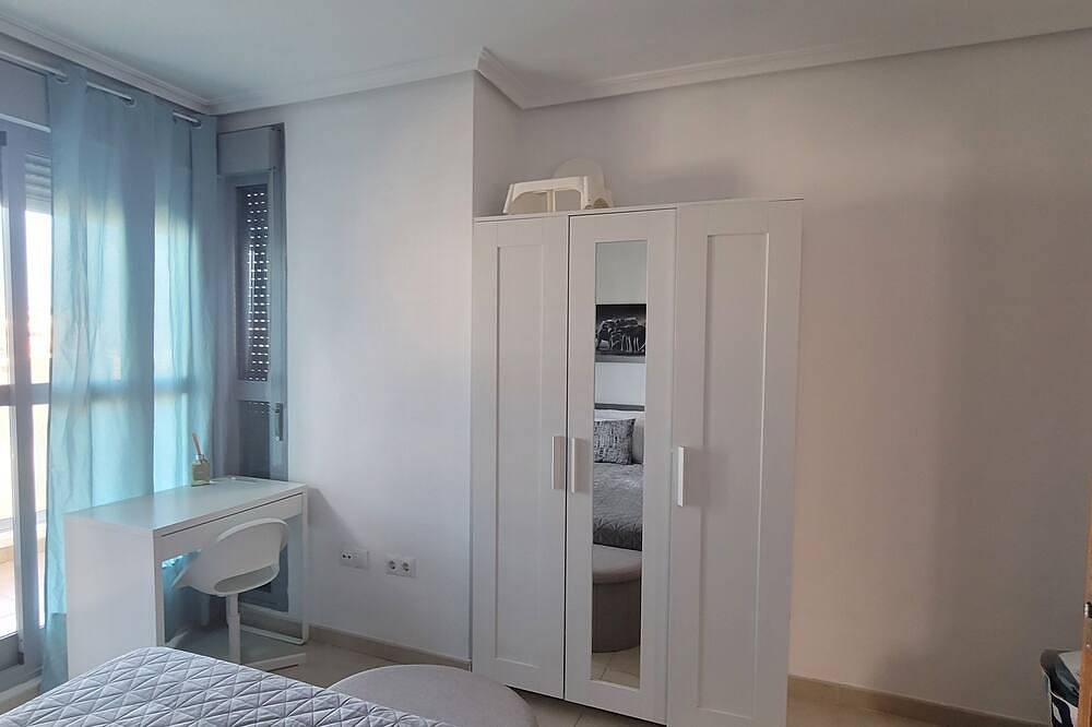 Entire apartment, Penthouse with sea view Solarium and private Parking in Playas de Vera, Vera