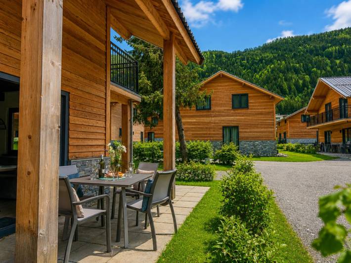 Chalet an einem Alpensee mit schönem Bergblick in Afritz am See, Villach-Land