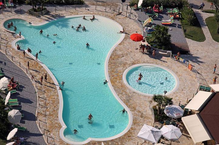 Ferienpark für 5 Personen, mit Pool, mit Haustier am Gardasee