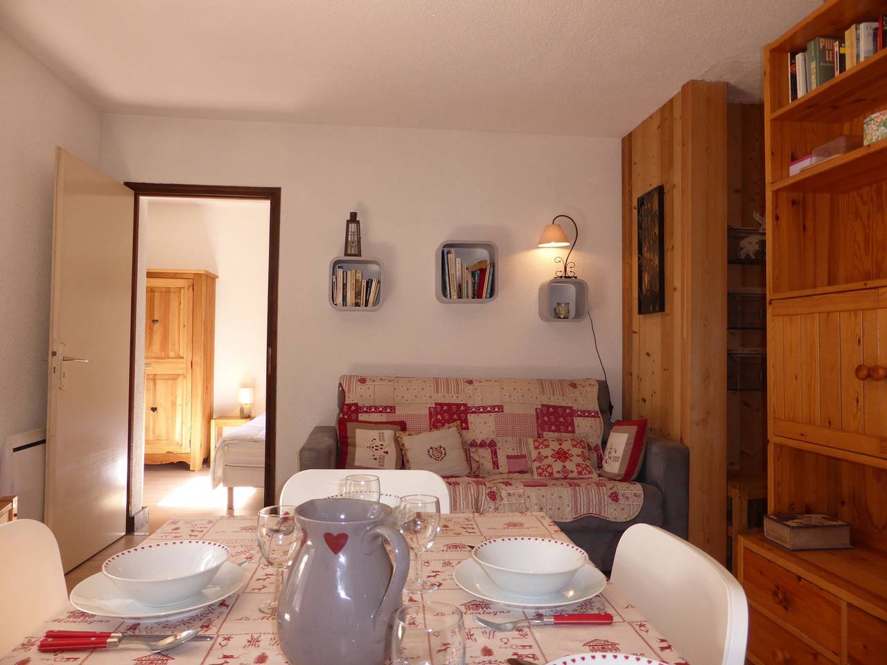 Appartement entier, Appartement 3 pièces pour 6 personnes aux Houches avec parking in Les Houches, Massif du Mont-Blanc