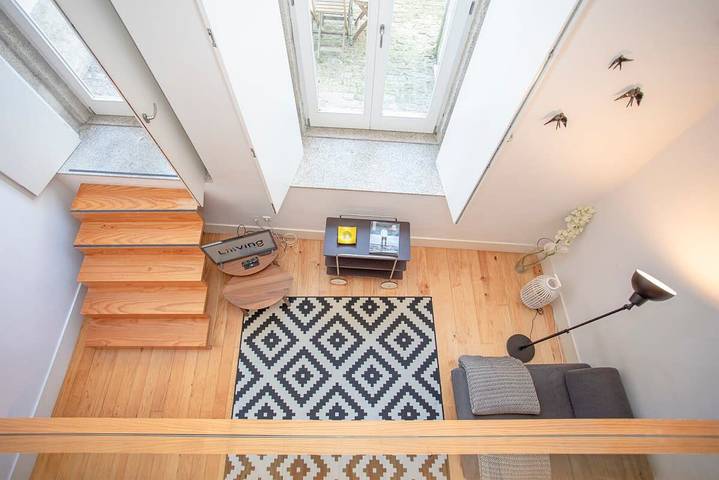 Ganze Wohnung, Liiiving in Porto - Garden Light Mezzanine in Santo Ildefonso, Porto